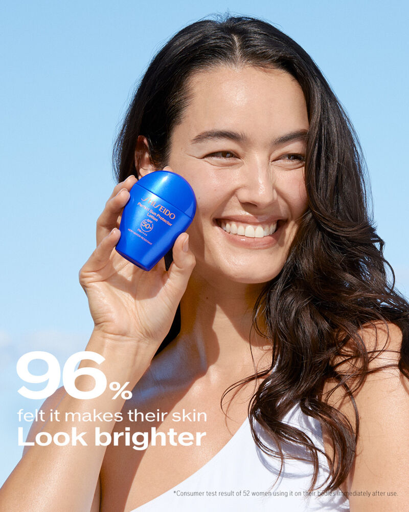 [New GSC Exclusive] Shiseido Total Sun Protection Set - Global Suncare Protector Lotion 50ml & Clear Stick 20ml (Sun Protection) RM290 (Worth RM581)